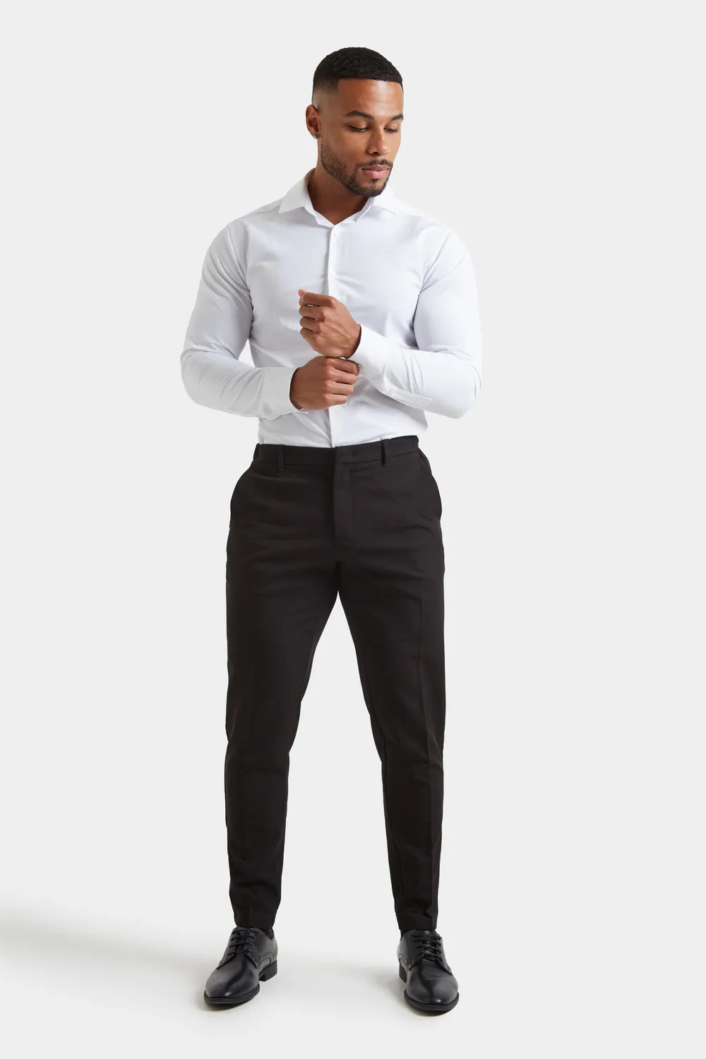 Athletic Fit Essential Pants in Black