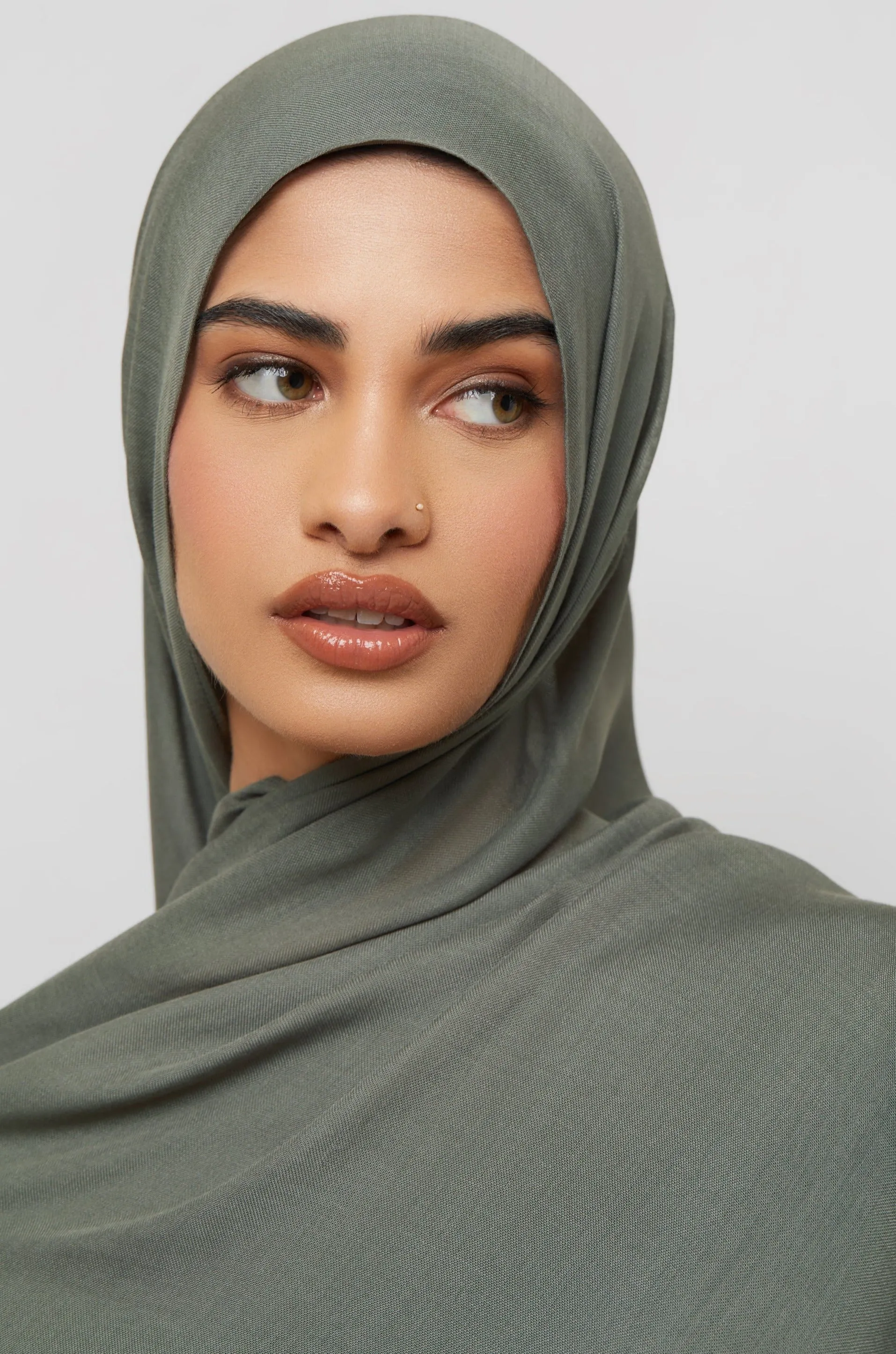 Bamboo Woven Hijab - Muted Basel