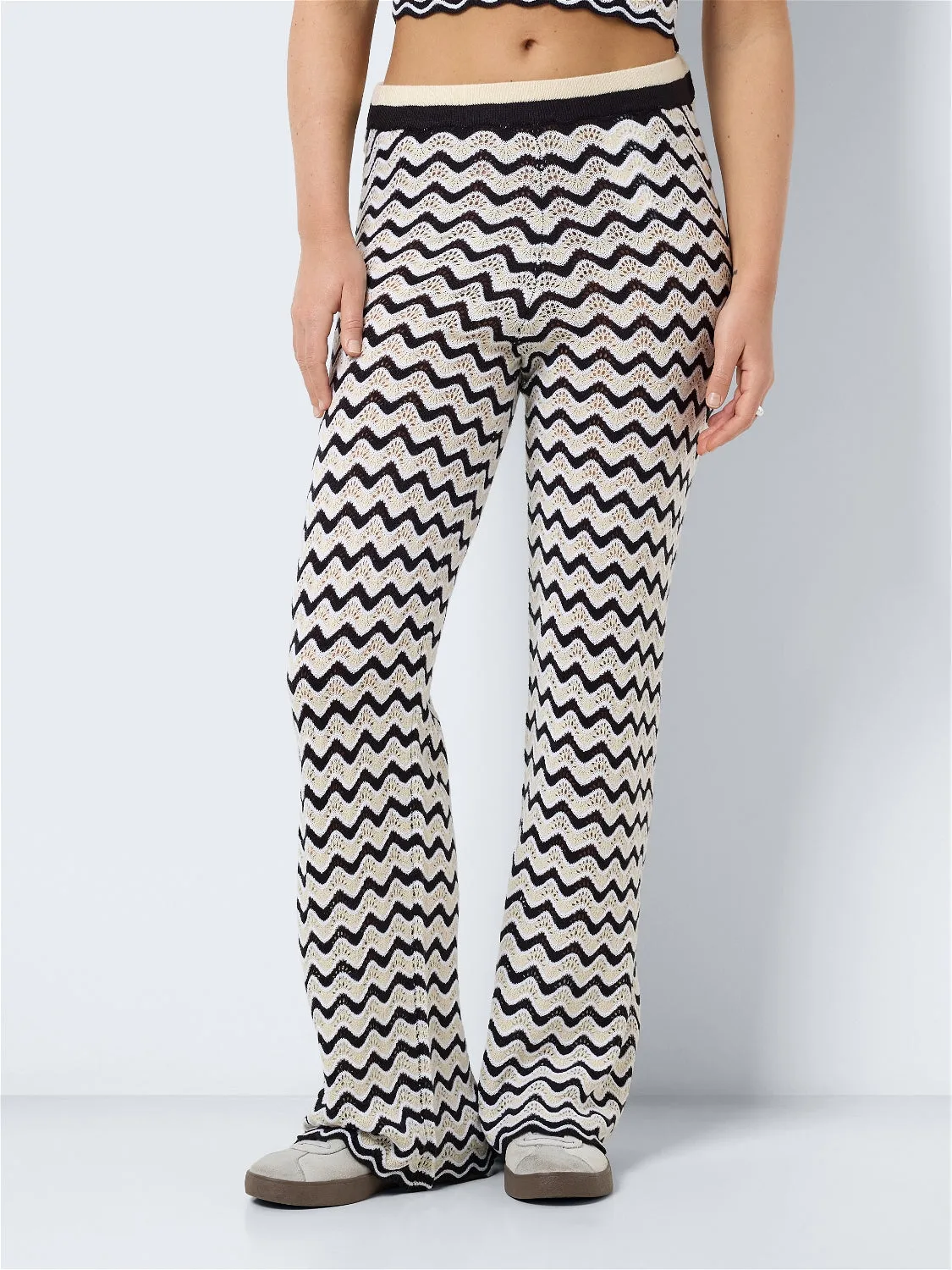 Noisy May - Black and White Wide Leg Wavy Knit Trousers