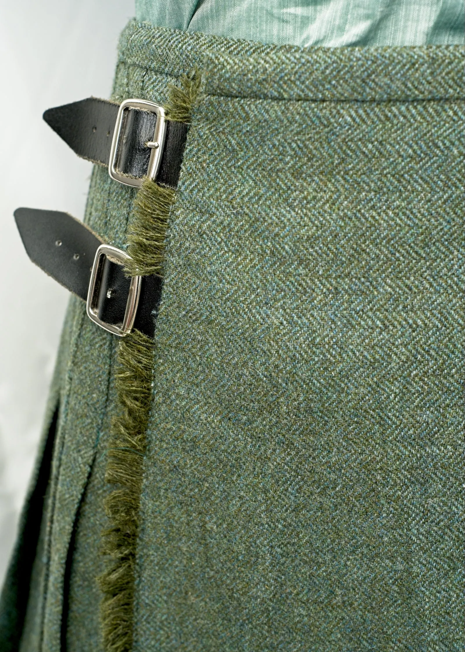 Preloved Traditional Scottish Sage Green Wool Tweed Kilt