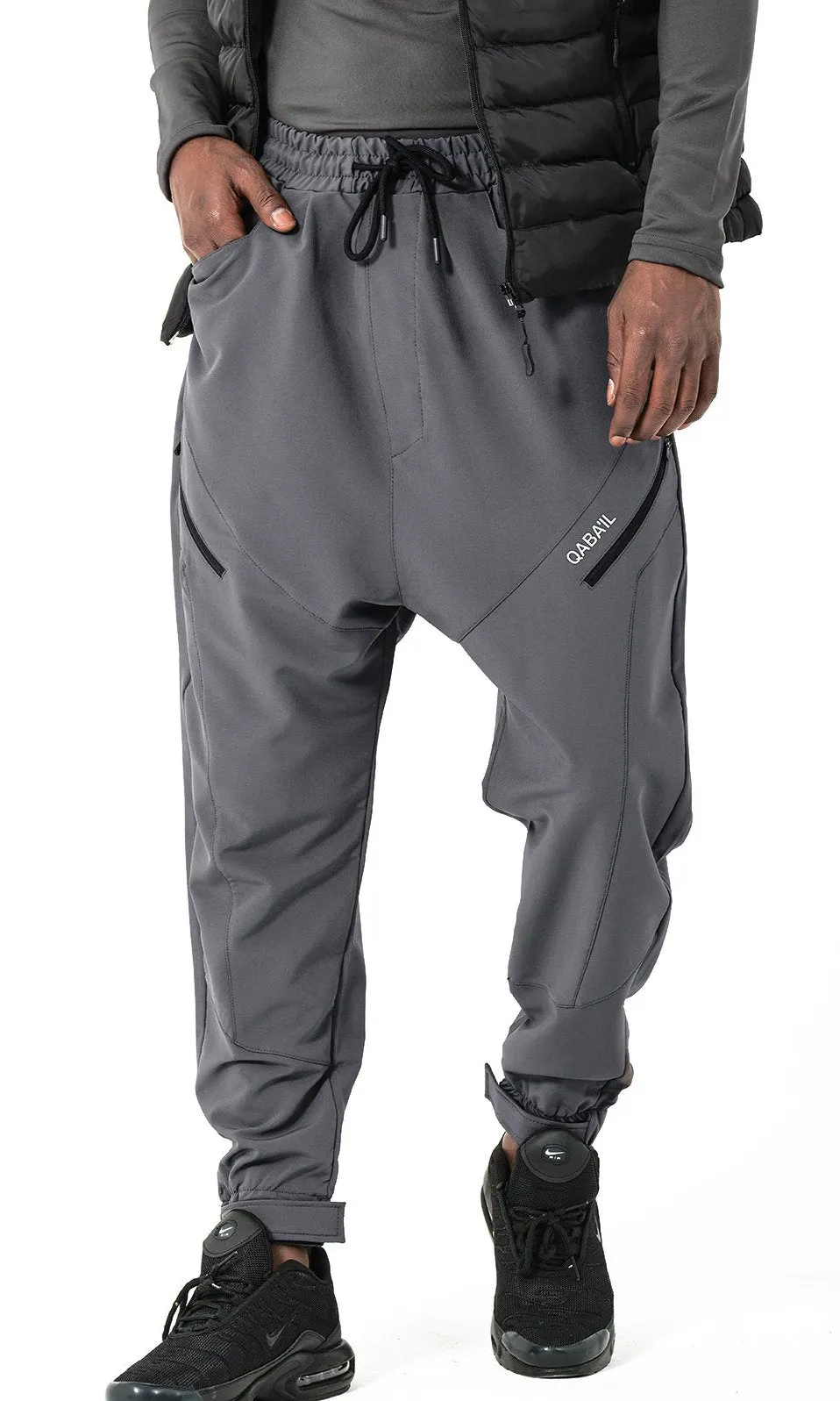 QL Relaxed Trousers Teknik in Dark Grey