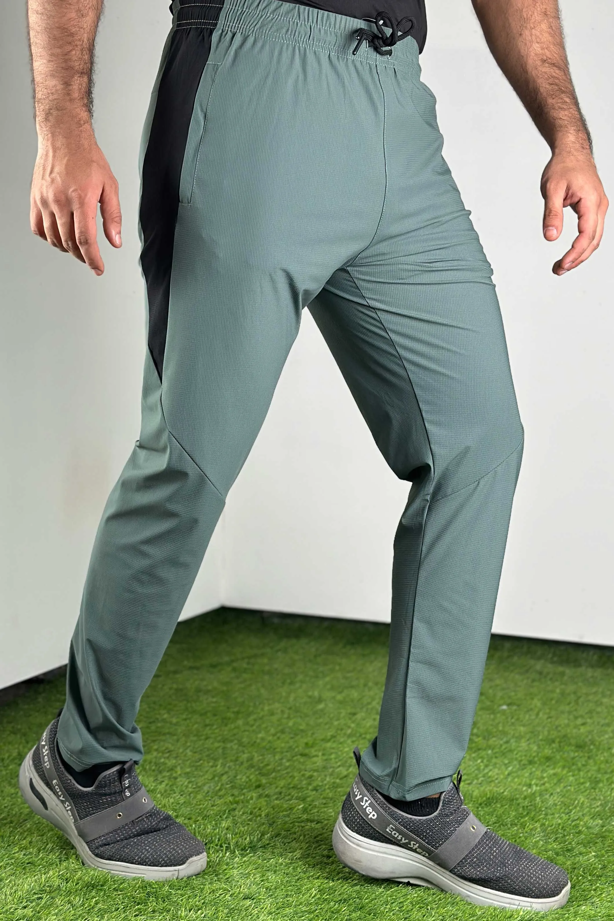 TROUSERS-0424026