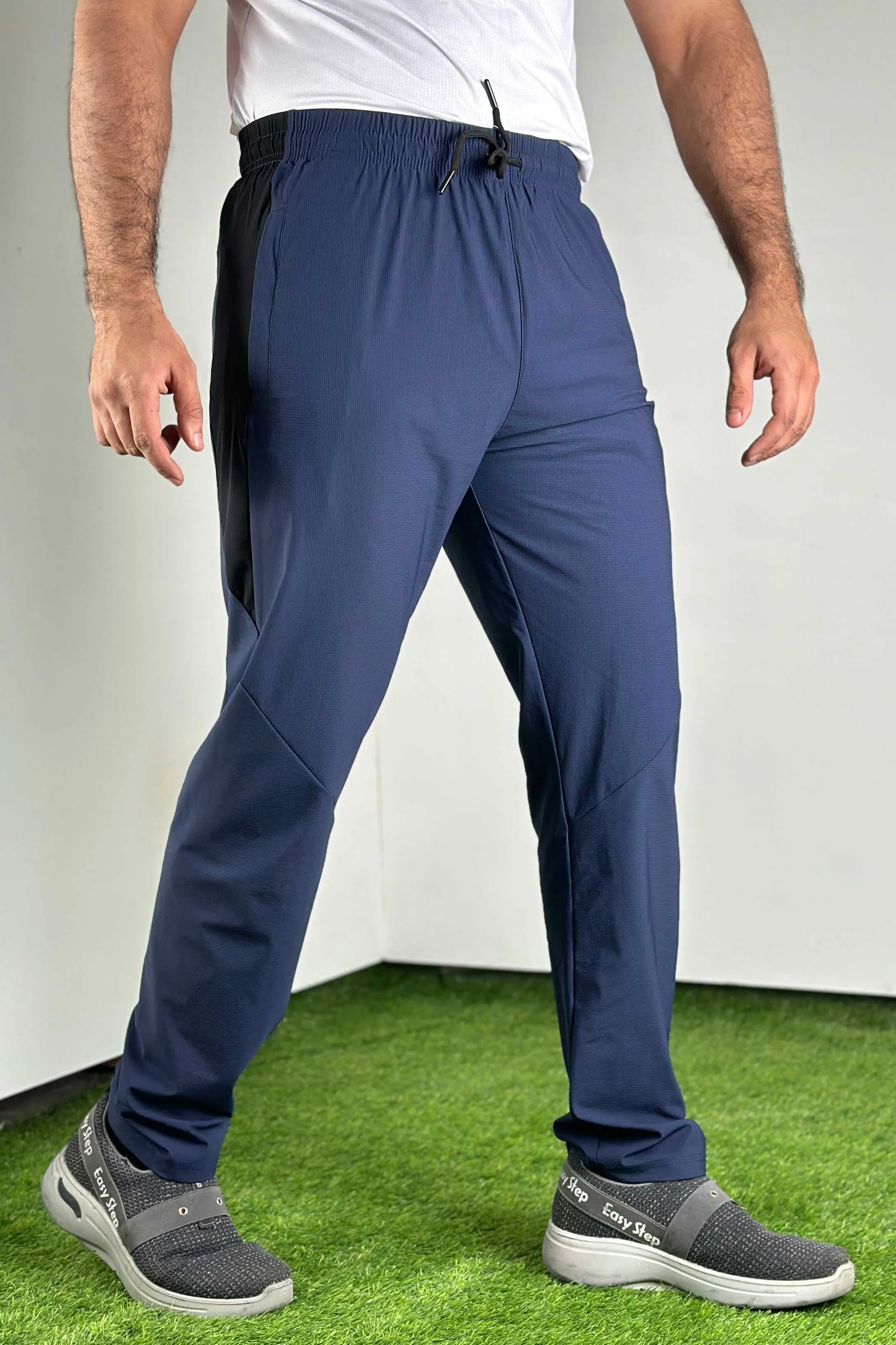 TROUSERS-0424026