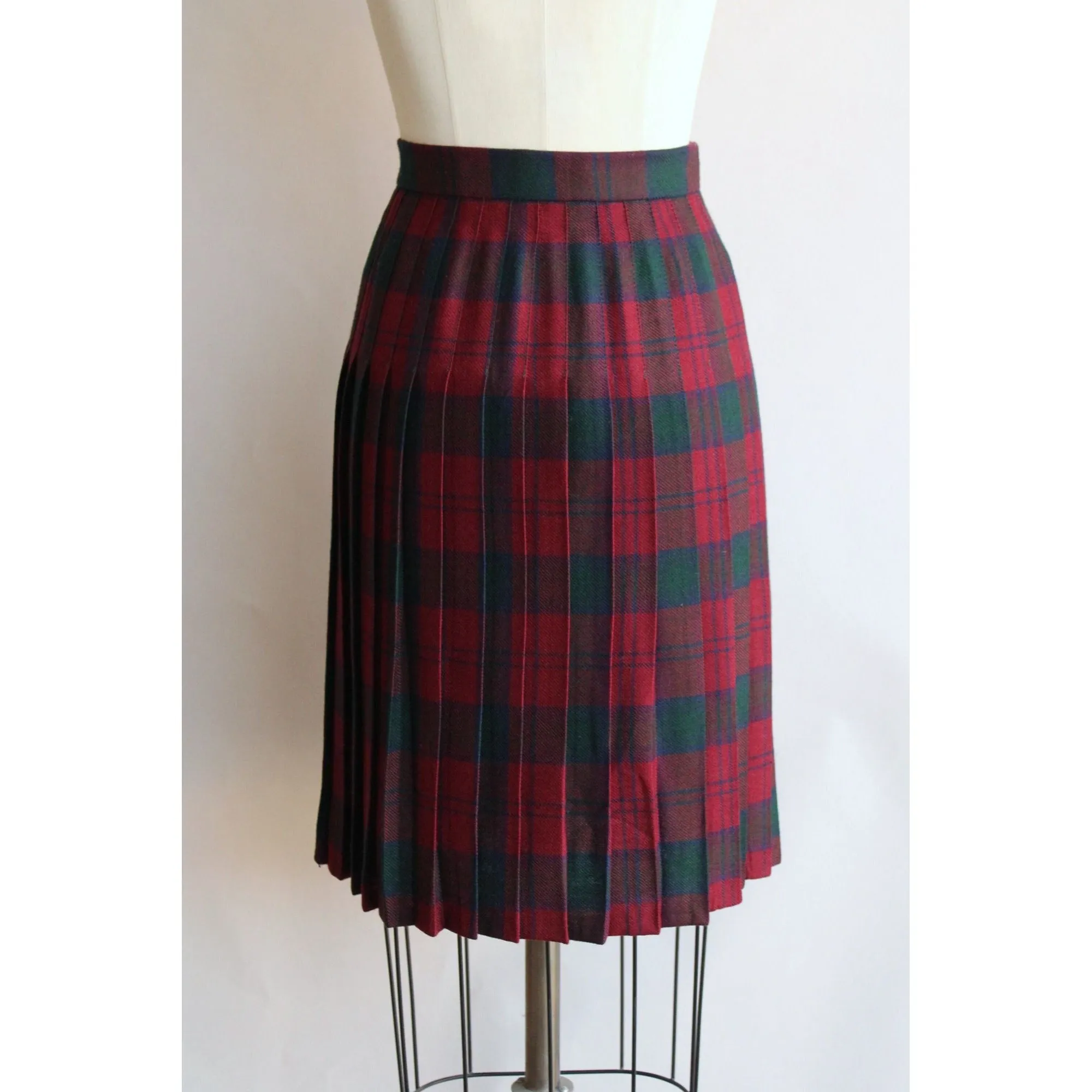 Vintage 1980s 1990 Wool Kilt by Highland Home Industries