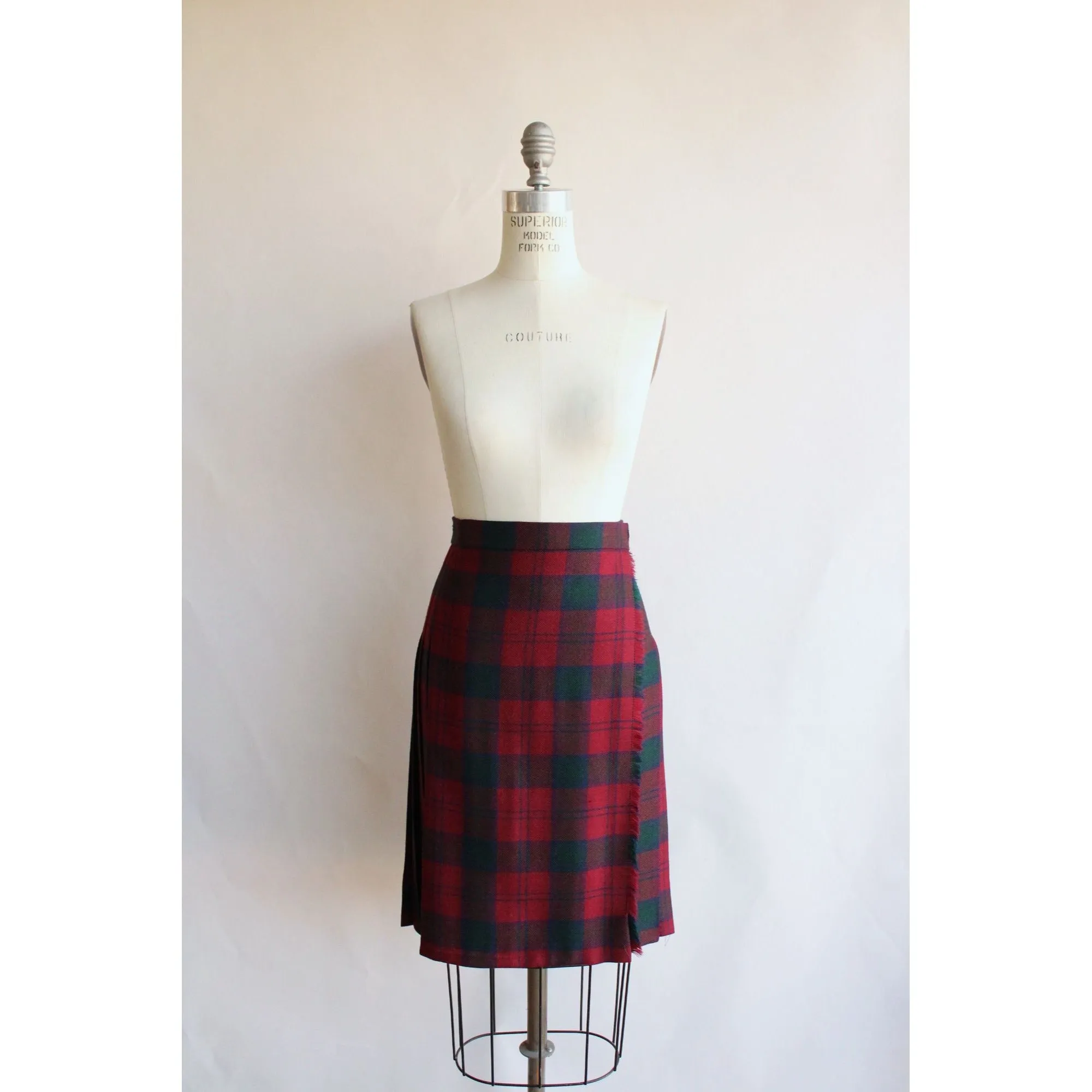 Vintage 1980s 1990 Wool Kilt by Highland Home Industries