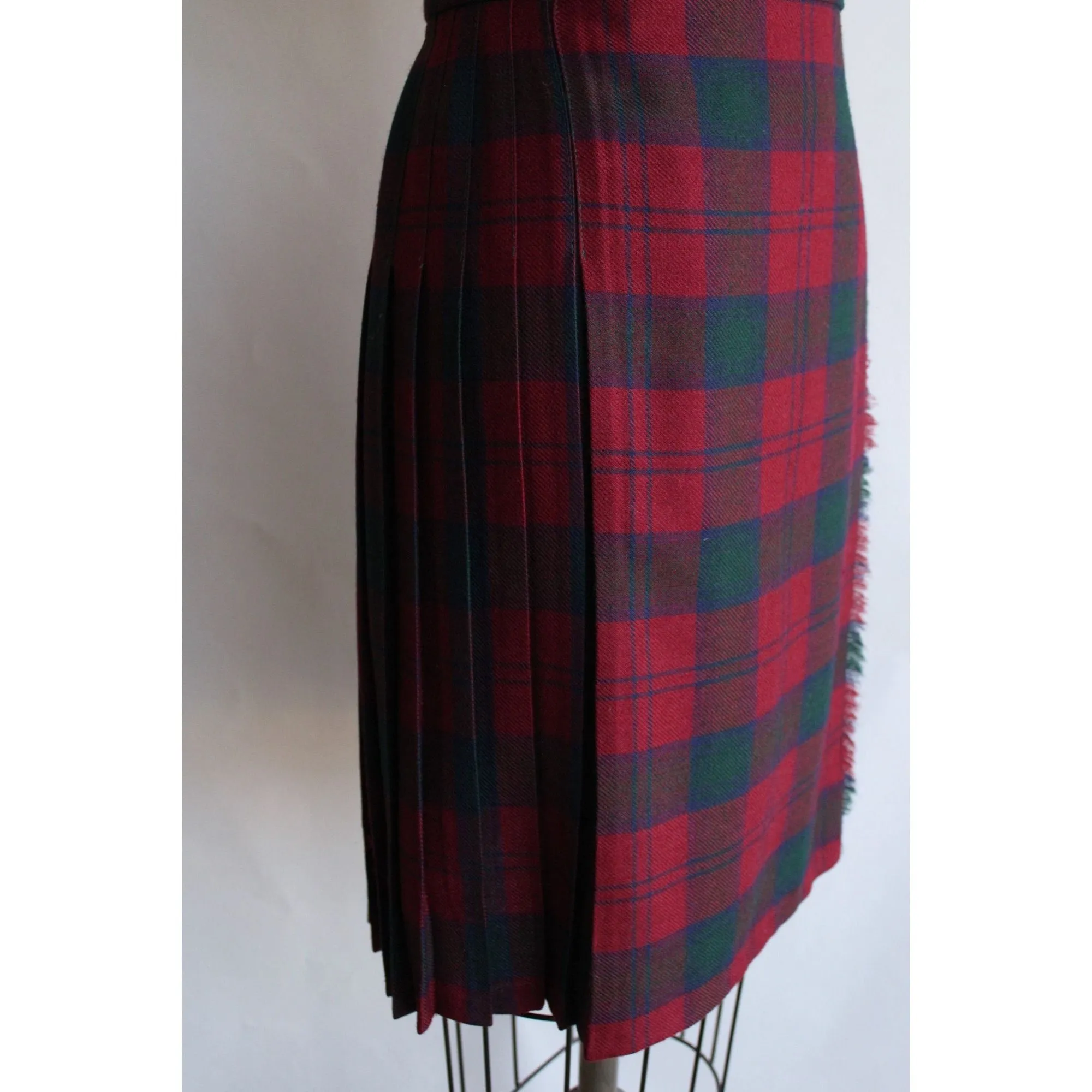 Vintage 1980s 1990 Wool Kilt by Highland Home Industries