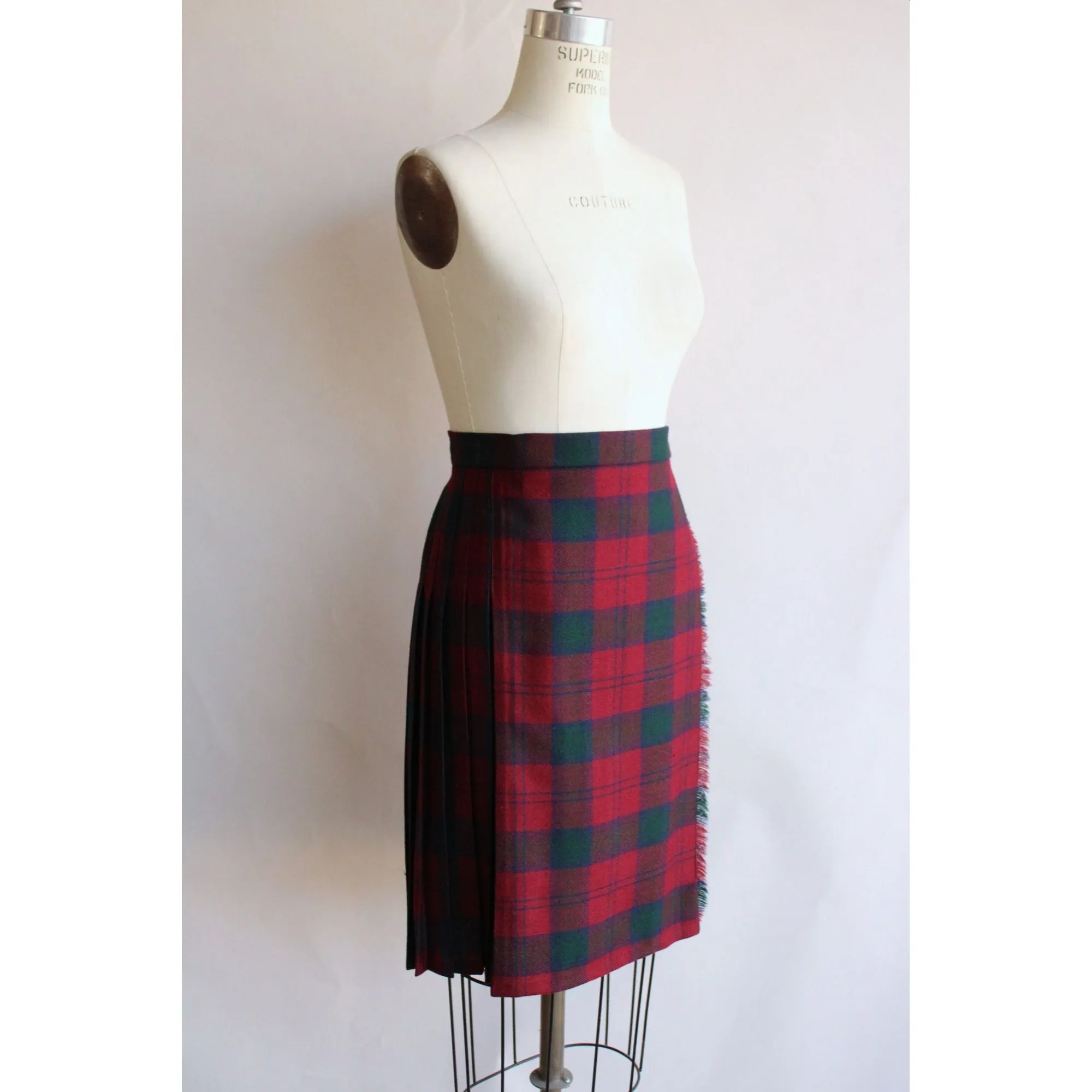 Vintage 1980s 1990 Wool Kilt by Highland Home Industries