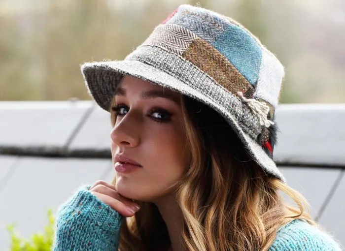 Walking Hat Patchwork Tweed